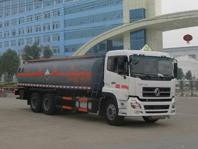17立方氨水运输车